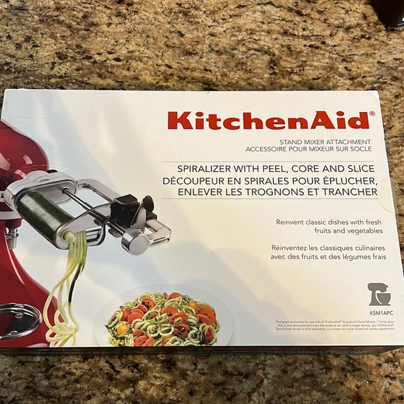 spiralizer with peel core and slice